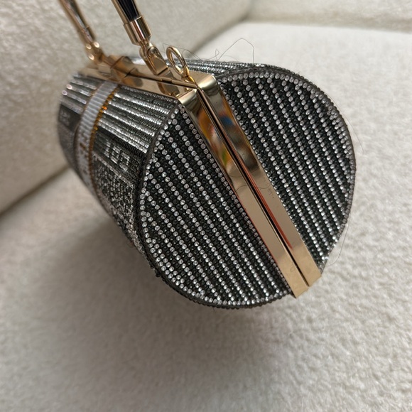 Money Roll Bag - Picture 2 of 7